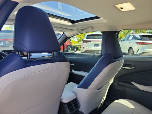 Used 2022 Lexus UX 250h w/ Accessory Package (Z2) AWD/4WD image 13