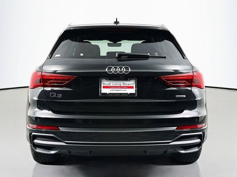 Used 2025 Audi Q3 2.0T Premium w/ Convenience Package image 3