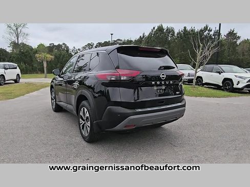 Used 2023 Nissan Rogue SV image 27