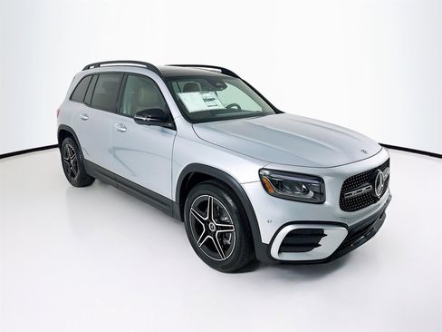 New 2026 Mercedes-Benz GLB 250 GLB 250 image 1