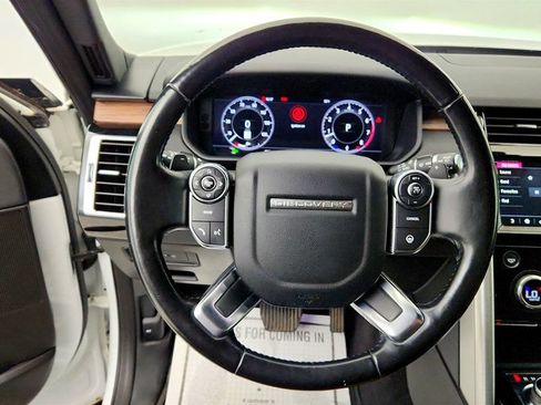 Used 2018 Land Rover Discovery HSE AWD/4WD image 14