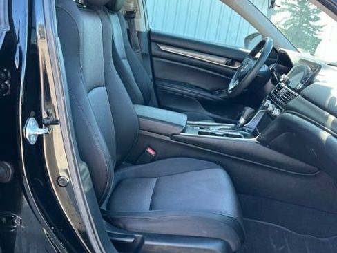 Used 2021 Honda Accord LX image 30