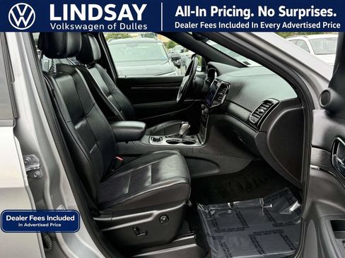 Used 2019 Jeep Grand Cherokee High Altitude AWD/4WD image 12