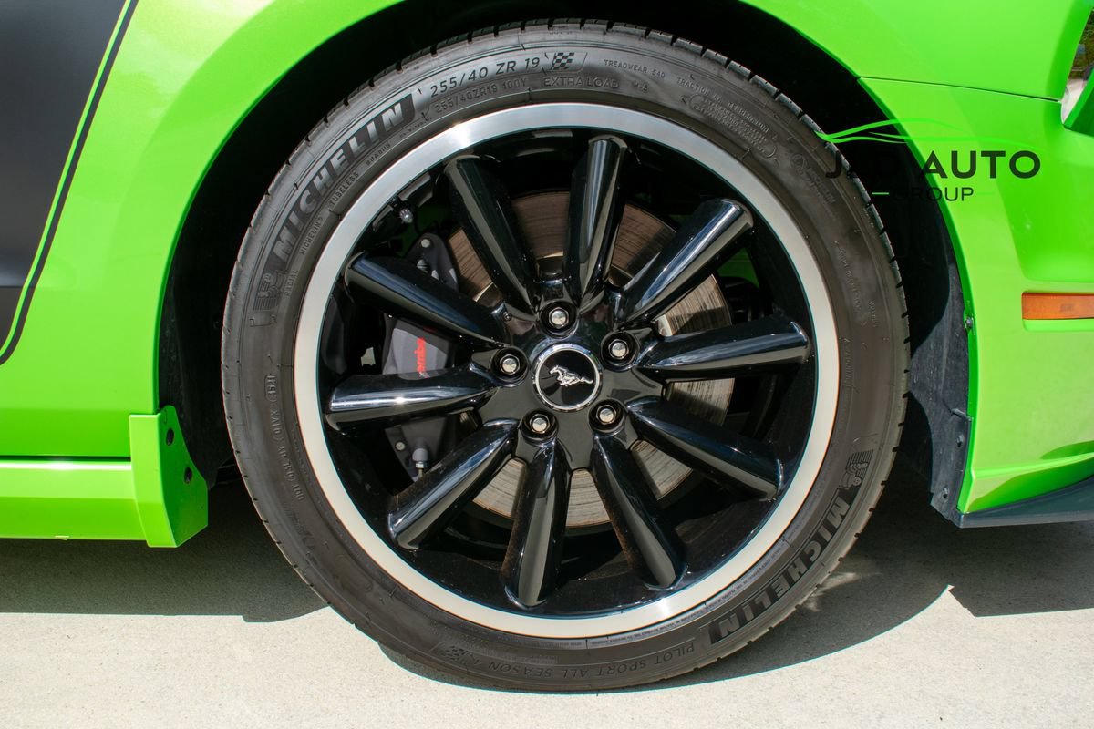 Used 2013 Ford Mustang Boss 302 w/ Boss 302 Accessory Pkg RWD image 24