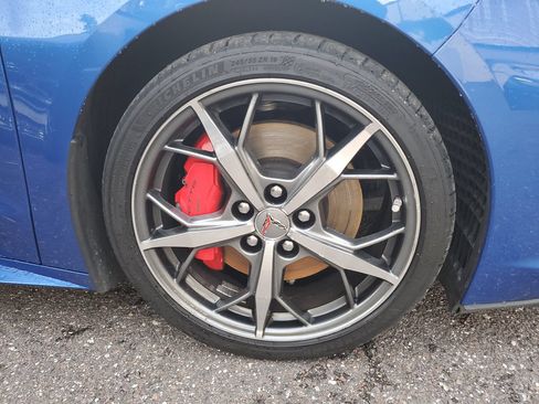 Used 2020 Chevrolet Corvette Stingray Preferred Cpe w/ 2LT Preferred Equipment Group RWD image 5