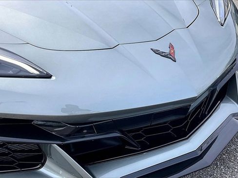 Used 2023 Chevrolet Corvette Z06 w/ Z07 Performance Package image 32