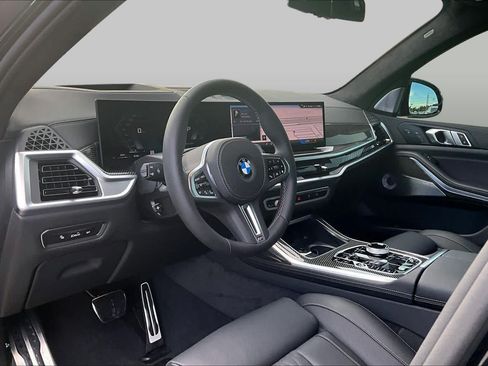 Used 2026 BMW X7 M60i AWD/4WD image 16