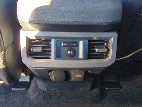 Used 2024 Ford F350 Lariat w/ Sport Appearance Package image 17