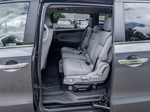 Used 2023 Honda Odyssey EX image 21
