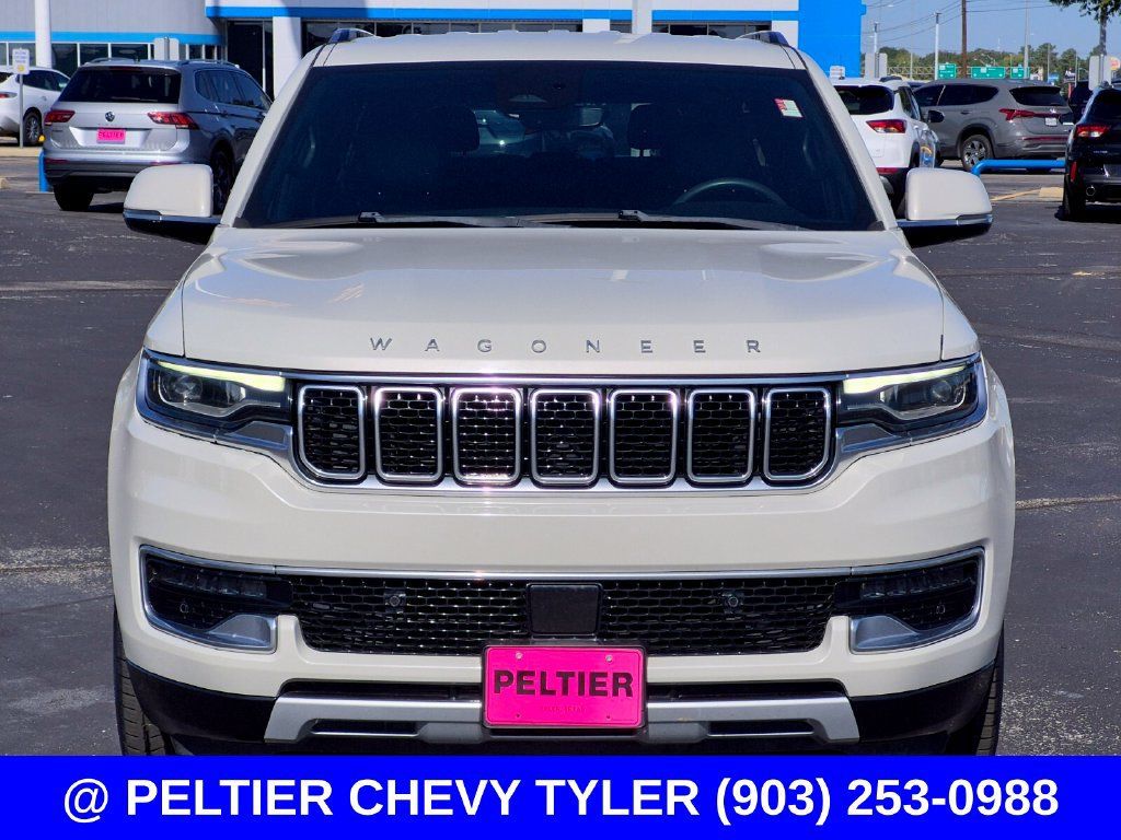 Used 2022 Jeep Wagoneer Series II RWD image 2