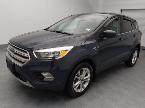 Used 2019 Ford Escape SE AWD/4WD image 2