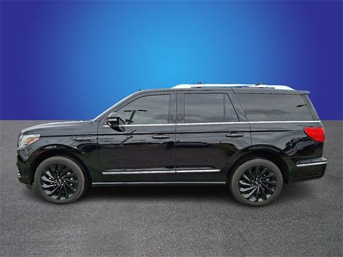 Used 2021 Lincoln Navigator Reserve image 7