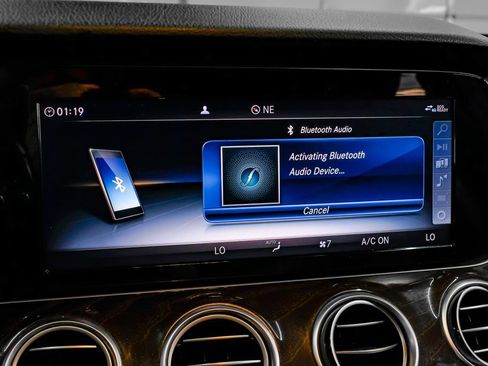 Used 2019 Mercedes-Benz E 450 4MATIC Sedan image 34