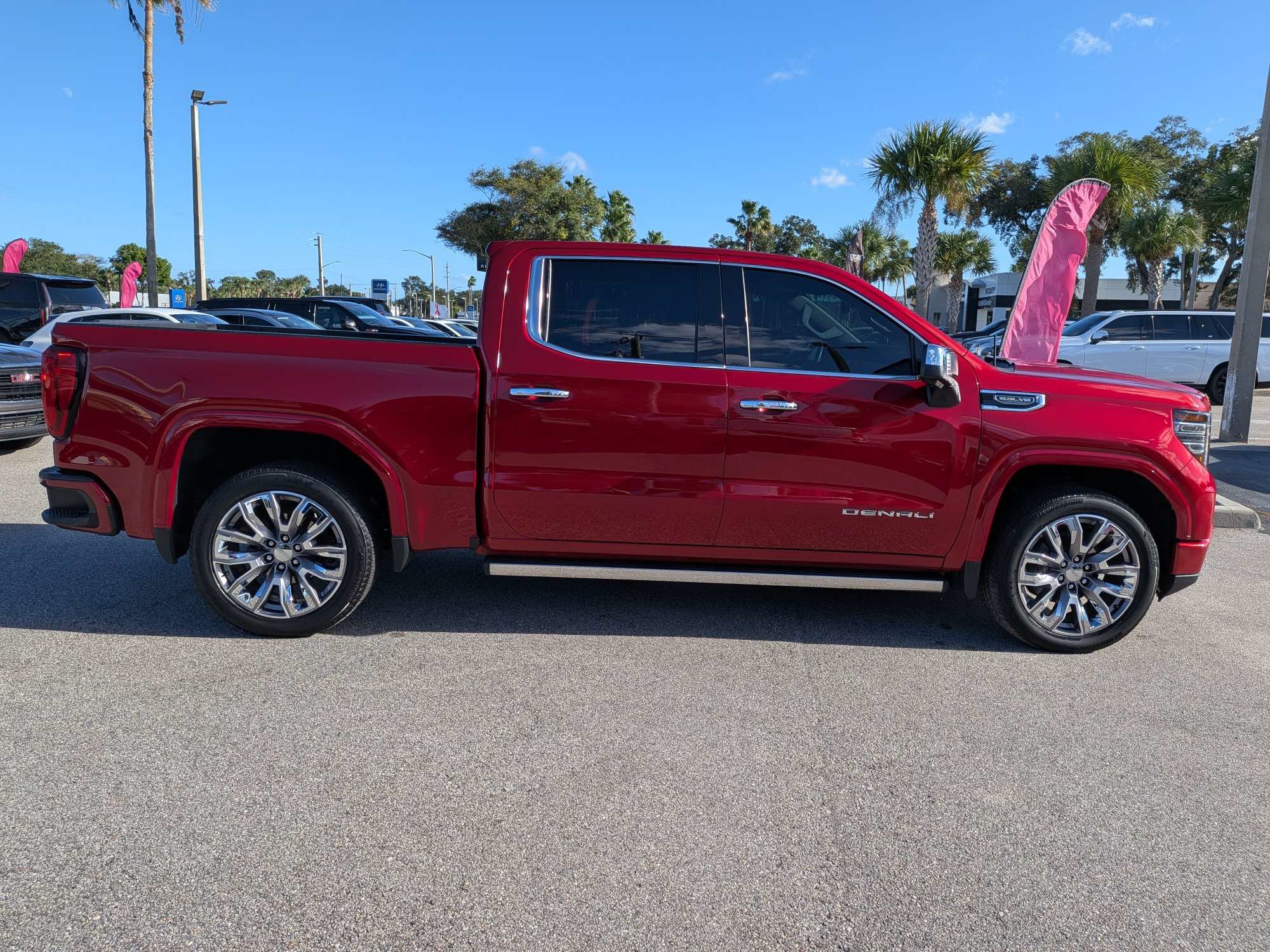 Used 2024 GMC Sierra 1500 Denali w/ Denali Reserve Package AWD/4WD image 3