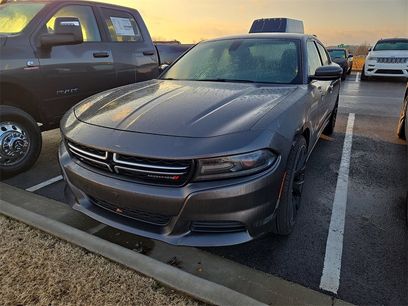 Used 2017 Dodge Charger SE w/ Popular Equipment Group