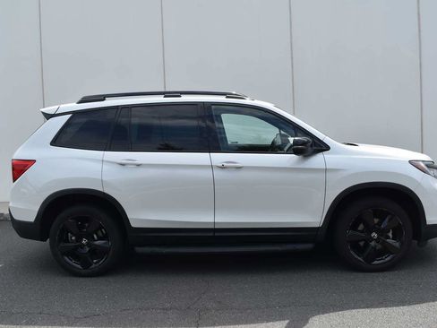 Used 2021 Honda Passport Elite image 4