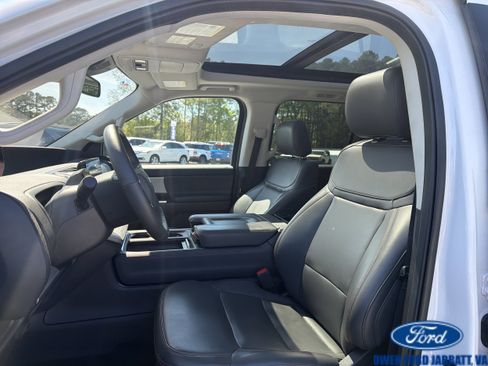 Certified 2025 Ford Expedition Max Active AWD/4WD image 17