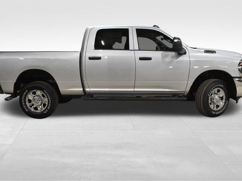 New 2026 RAM 2500 Tradesman AWD/4WD image 3