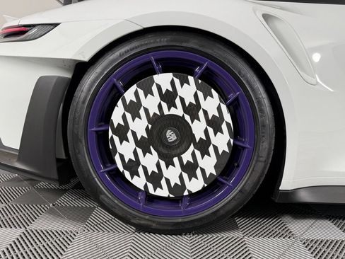 Used 2025 Porsche 911 GT3 RS RWD image 17