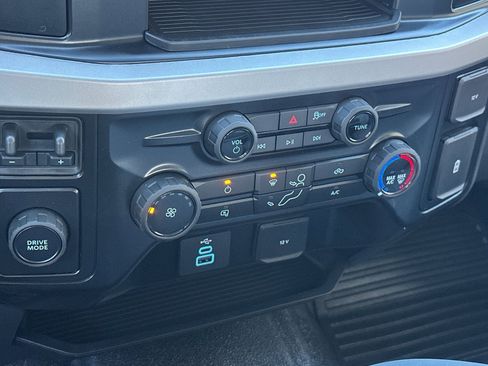 New 2026 Ford F250 XL w/ XL Chrome Package image 19