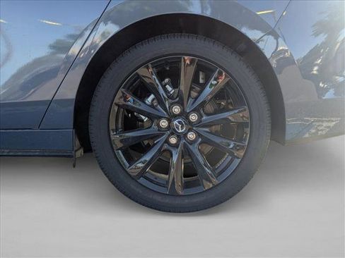 Used 2025 MAZDA MAZDA3 s image 10