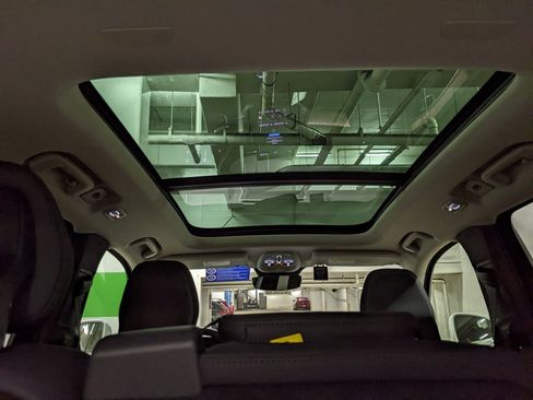 New 2025 Volvo XC90 T8 Plus w/ Protection Package Premier image 13