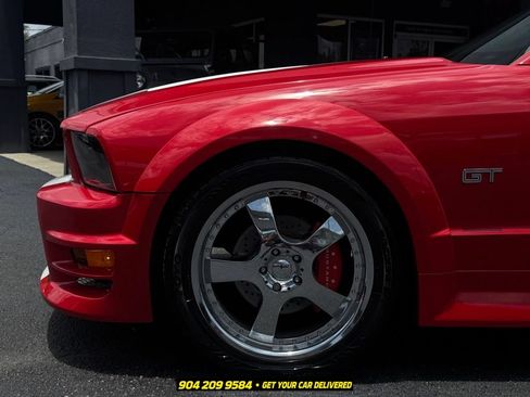 Used 2007 Ford Mustang GT RWD image 13