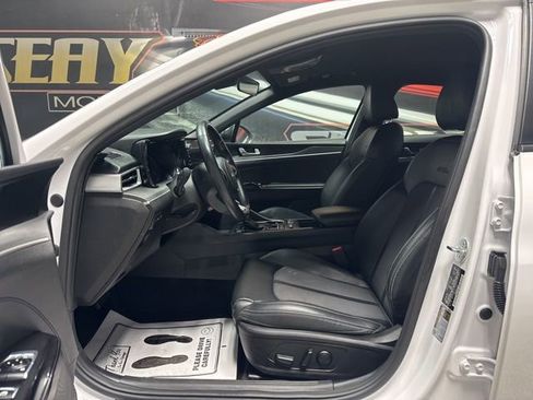 Used 2024 Kia K5 GT-Line w/ GT-Line Premium Package image 5