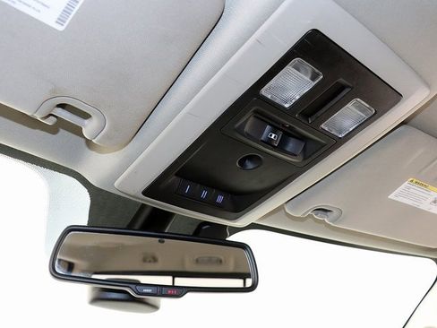 Used 2017 RAM 1500 Big Horn image 22