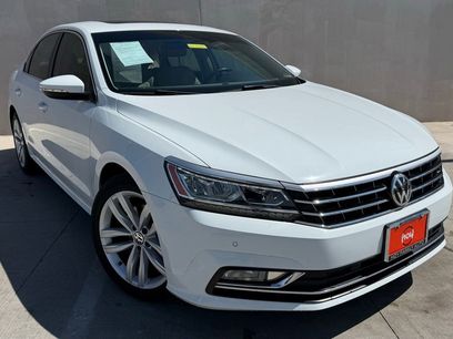 Used 2018 Volkswagen Passat 2.0T SE