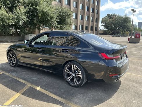 Used 2023 BMW 330i Sedan w/ Premium Package RWD image 5