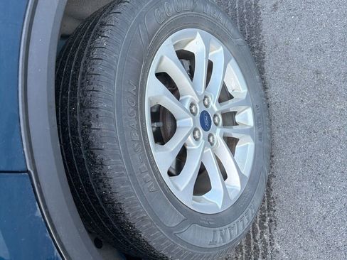 Used 2020 Ford Escape SE AWD/4WD image 10