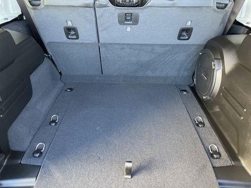 New 2026 Jeep Wrangler Sahara AWD/4WD image 22