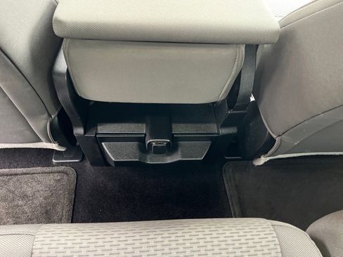 Used 2015 Ford F150 XLT w/ Equipment Group 301A Mid image 12