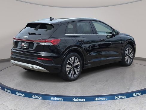 Used 2023 Audi Q4 e-tron Premium Plus w/ Premium Plus RWD image 6