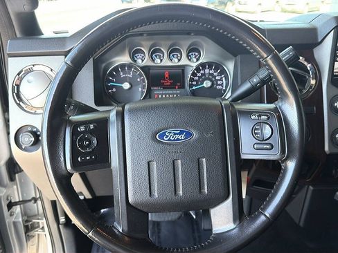Used 2016 Ford F250 Lariat w/ Lariat Ultimate Package AWD/4WD image 7