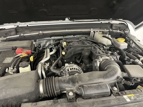 Used 2024 Jeep Wrangler Unlimited Rubicon image 12