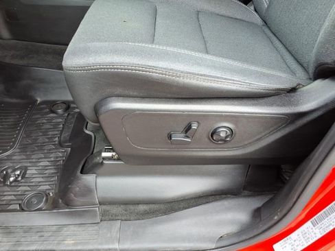 Used 2019 RAM 1500 Big Horn image 5