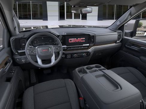 New 2026 GMC Sierra 2500 SLE w/ SLE Value Package; AWD/4WD image 15