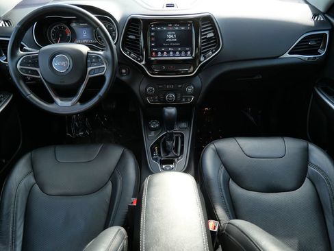 Used 2020 Jeep Cherokee Limited AWD/4WD image 16