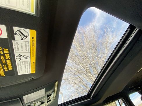 Used 2023 Lexus GX 460 Luxury w/ Sport Design Package image 22