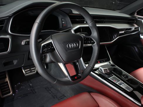 Used 2025 Audi S6 Premium Plus AWD/4WD image 30