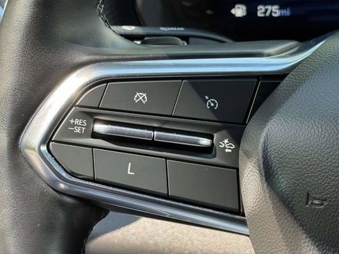 Certified 2025 Chevrolet Equinox LT w/ Safety and Technology Package FWD image 19