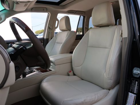 Used 2013 Lexus GX 460 image 12