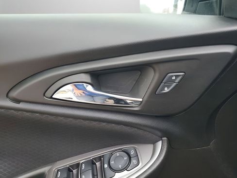 Used 2025 Chevrolet Malibu LT image 27