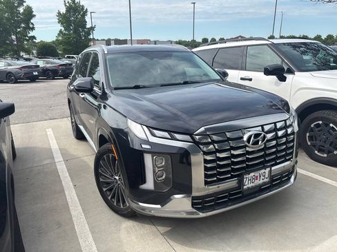 Used 2023 Hyundai Palisade Calligraphy AWD/4WD image 10