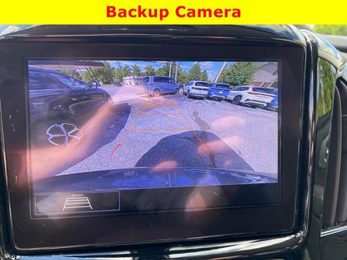 Used 2020 Chevrolet Traverse LT FWD image 26