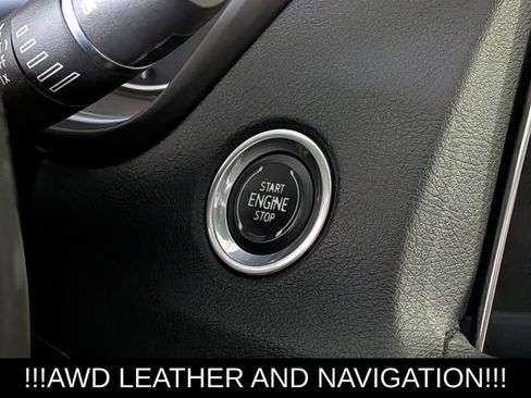 Used 2019 Cadillac XT4 Luxury AWD/4WD image 22
