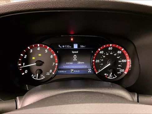 Used 2024 Nissan Frontier PRO-4X w/ Technology Package AWD/4WD image 29