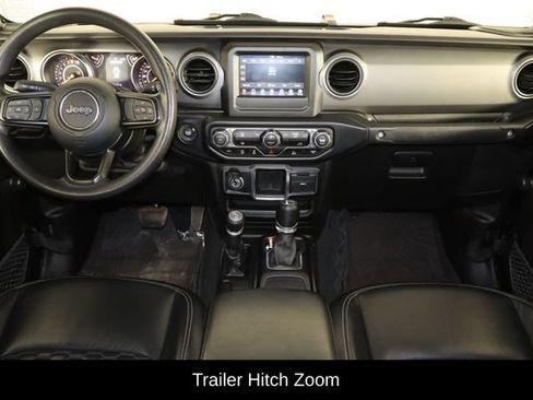 Used 2022 Jeep Gladiator Sport AWD/4WD image 13